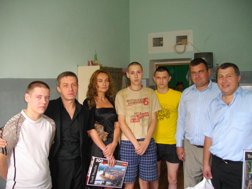 Фото 24 до новини Відвідування виправних установ