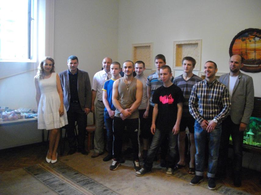 Photo 1 for Visiting teenagers in the Lukyanivskyi pre-trial detention center together with the head of the National Anti-Corruption Committee E.I. Borsuk. and human rights defenders