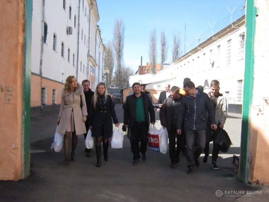 Photo 3 for Congratulations on a bright Easter day to juvenile detainees (convicted) in the Lukyanovsky pre-trial detention center.